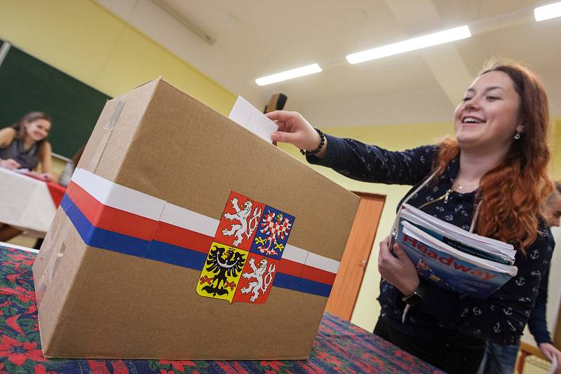 Studentské prezidentské volby v Obchodní akademii a Hotelové škole v Havlíčkově Brodě.