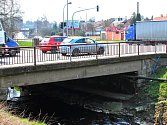 Most u křižovatky ÖMV.