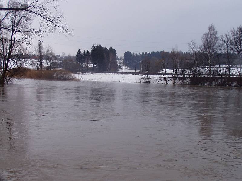 Vylitá Sázava v Havlíčkově Brodě. Foto: Jiří Svoboda