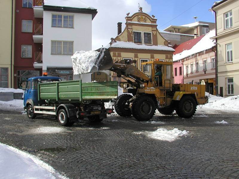 Zima se blíží. Technické služby v Chotěboři jsou připraveny zvládnout sebevětší sněhovou „nadílku“.