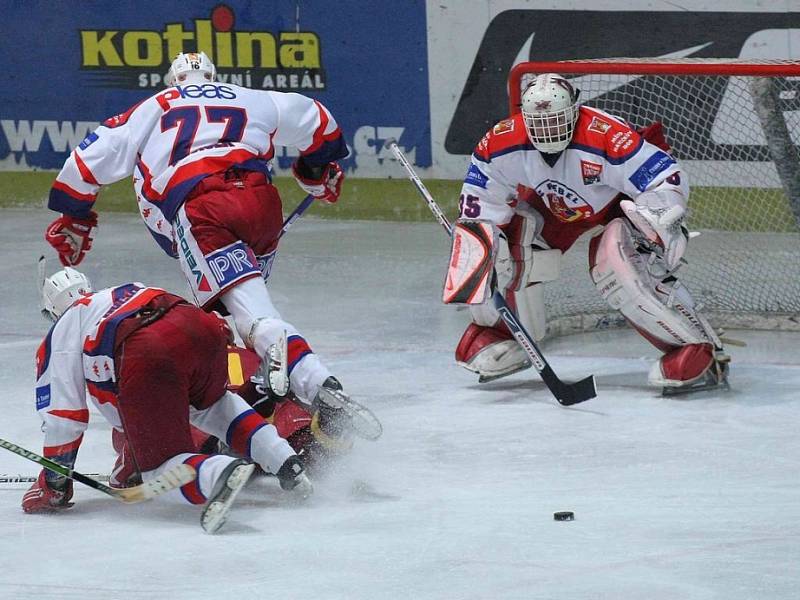 Rebelové v napínavém derby zdolali Jihlavu.