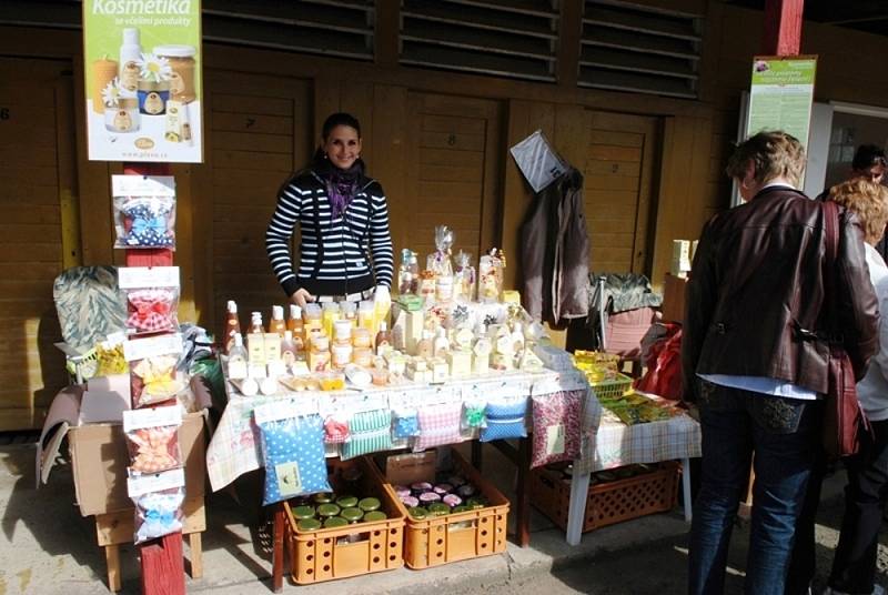 V Konopáči bylo co prohlížet a nakupovat. V nabídce nechyběly ani obří dýně. 