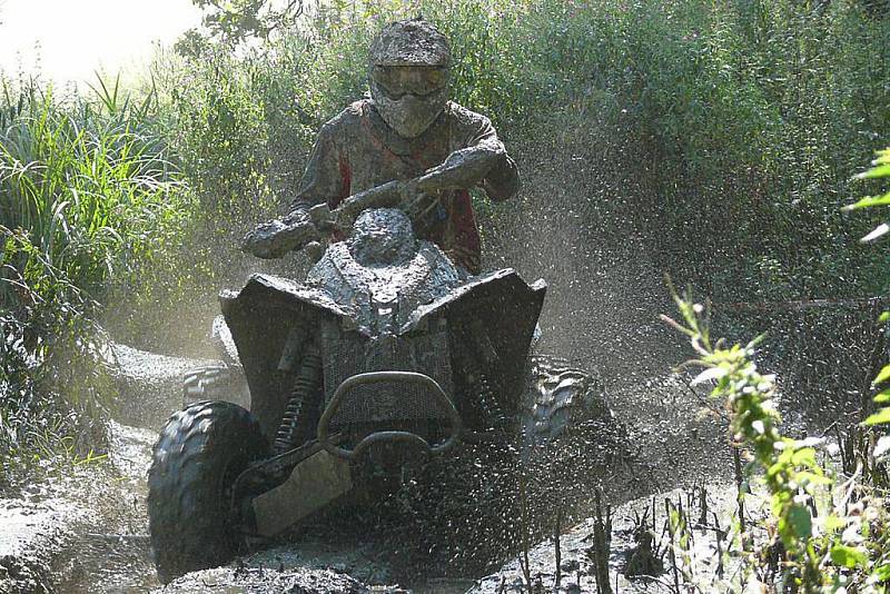 Martin Švanda z Motoquadu Hlinsko závodí po celé republice.