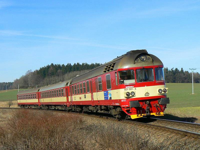 Rychlíkový spoj na trati 238 Pardubice - Havlíčkův Brod