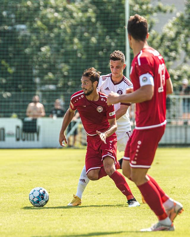 MFK Chrudim vs. AC Sparta Praha B (0:1).