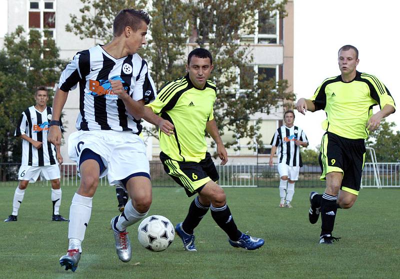 Z fotbalového utkání SK Chrudim - Žamberk 0:2.