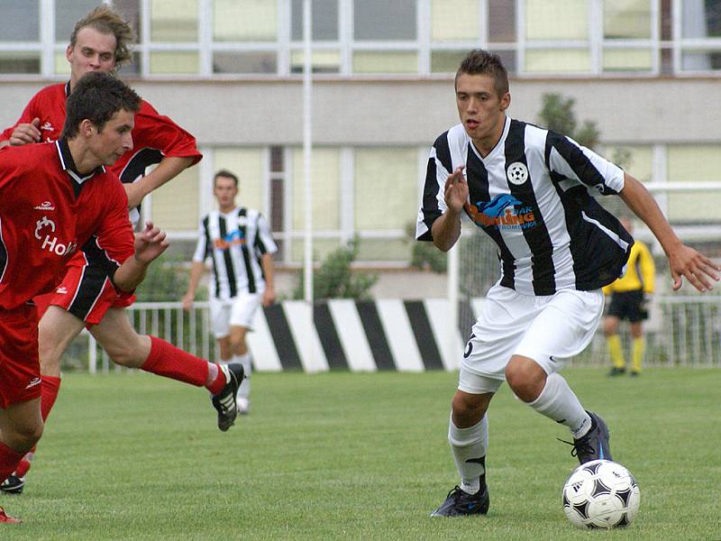 Fotbalové utkání I.A třídy SK Chrudim - Holcim Prachovice 8:1.