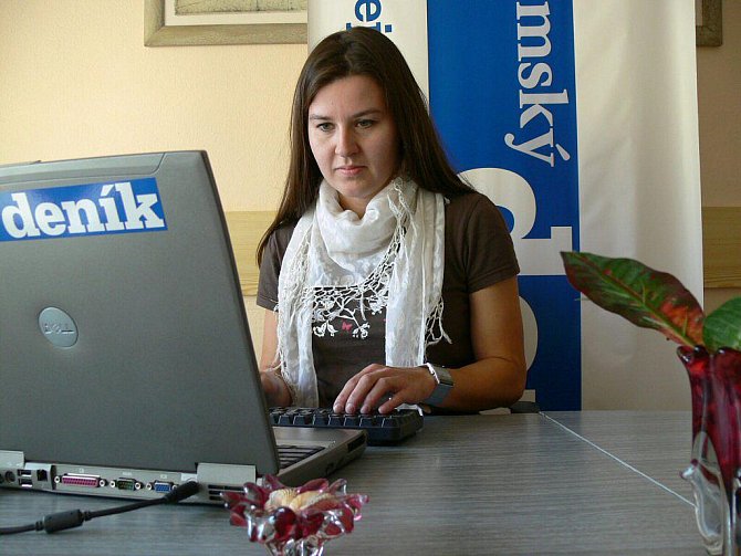 Eva Tálská odpovídá při on-line rozhovoru čtenářům Chrudimského deníku.