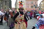 Masopustní obchůzku v Chrudimi obstaral tradičně folklorní soubor Kohoutek.