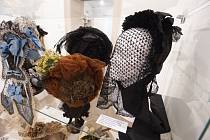 Výstava historických pokrývek hlavy
