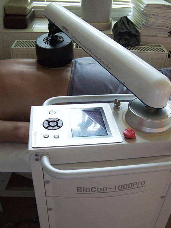 Nové přístroje slouží v Hamzově léčebně v Luži k rehabilitaci pacientů.