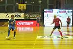 Era-Pack Chrudim porazil v prvním čtvrtfinále play off I. futsalové ligy Torf Pardubice 6:1.