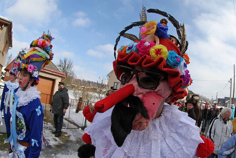 Masopustní obchůzka ve Vortové u Hlinska.