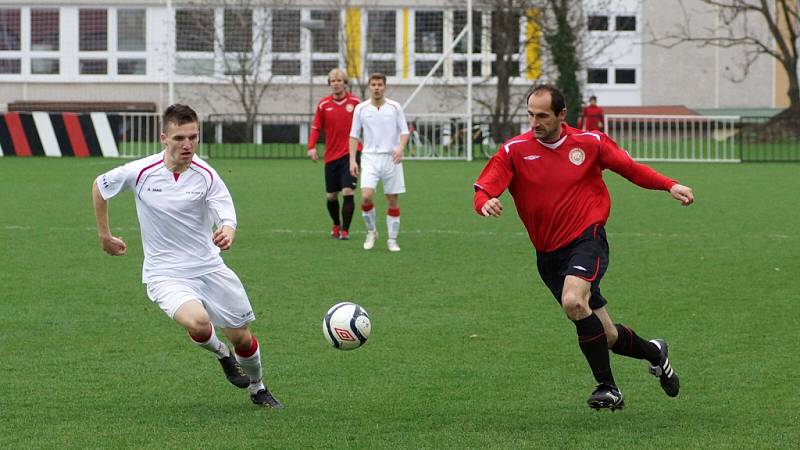 Z utkání 3. fotbalové ligy MFK Chrudim – TJ Kunice 1:1