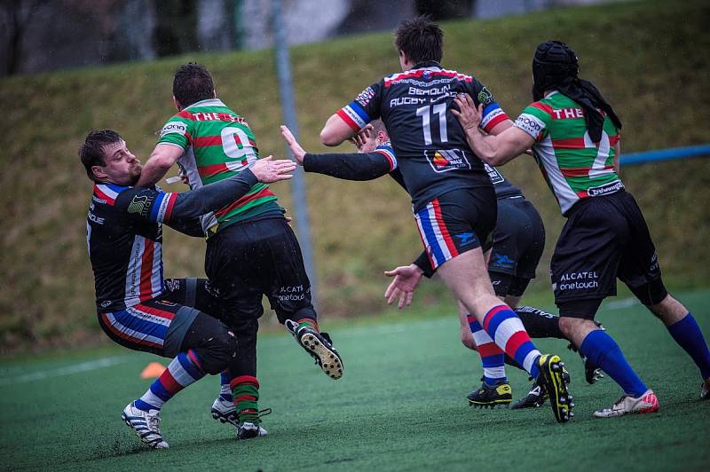  Z utkání v rugby league Rabbitohs – Beroun 32:0 (18:0).