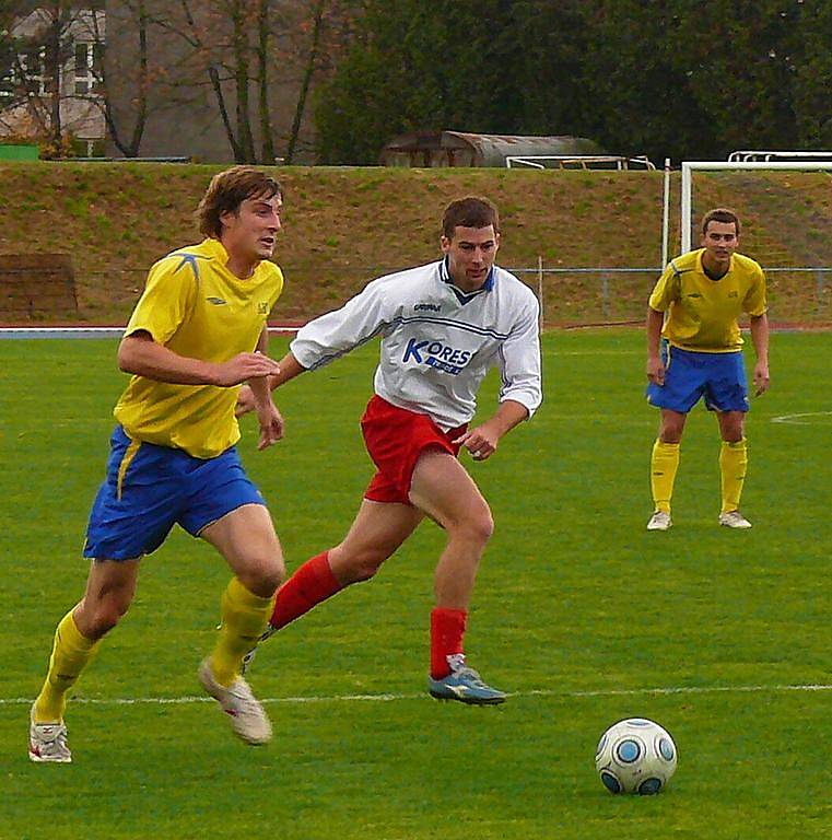 Z divizního utkání AFK Chrudim - Slovan Pardubice 6:1.