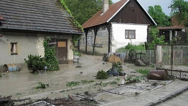 Slutten på de store flommene i Štenec.  Anti-flomtiltak skal støttes av norske midler