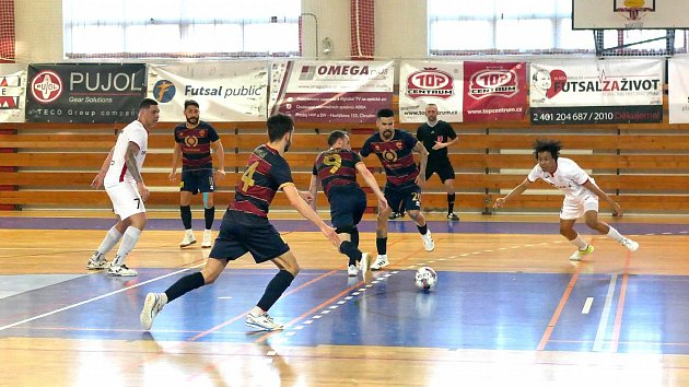 Futsalová válka začala. Chrudim v první finálové bitvě s Plzní doma padla