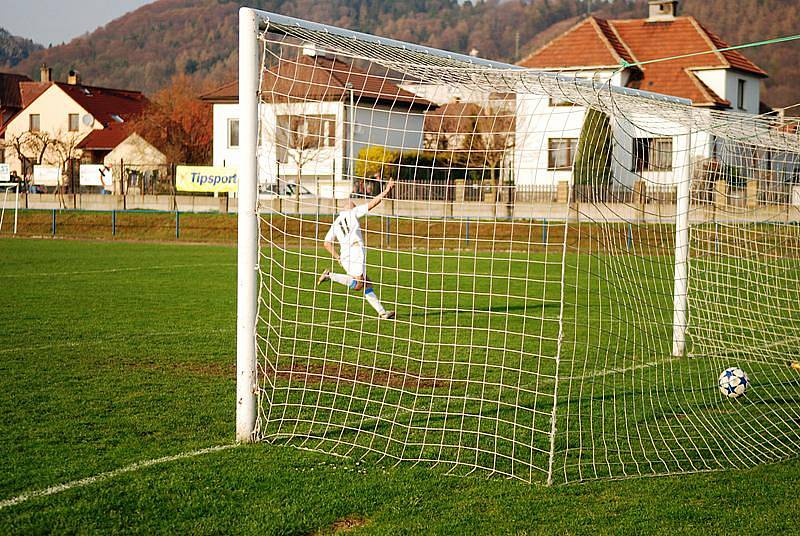 Z utkání krajského přeboru Třemošnice - Česká Třebová 4:0.