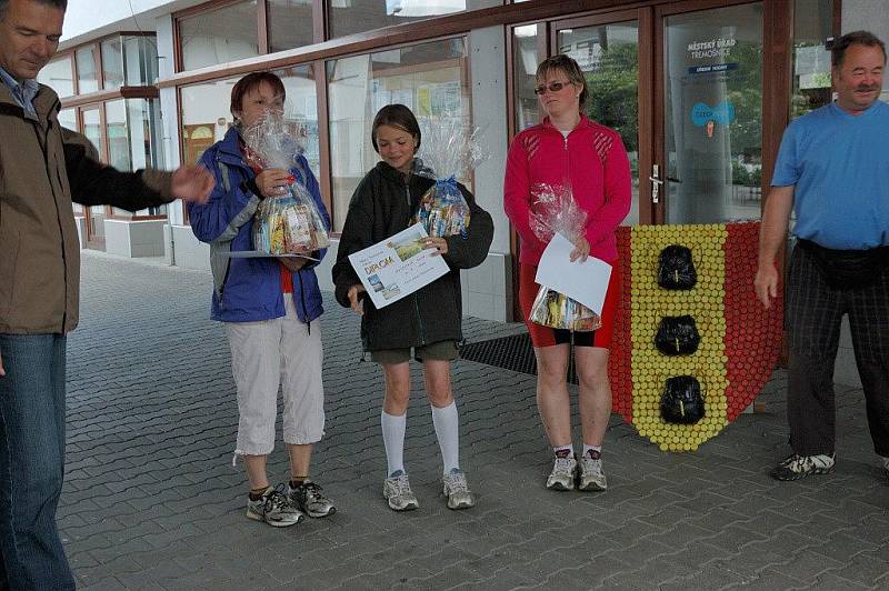 Ze 13. ročníku krosu na 11,2 km v Třemošnici.