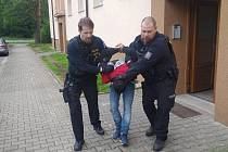Zadržení hledaného muže policisty v Chrudimi