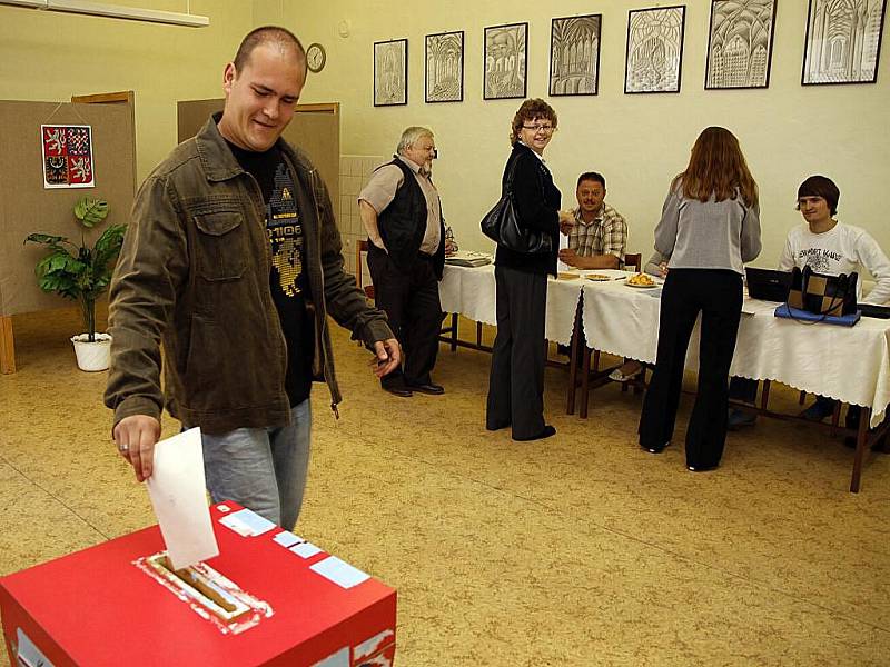Volby do Parlamentu v květnu 2010 v Hlinsku.