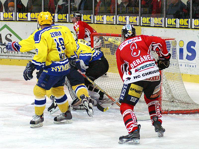 První semifinálové utkání play off II. hokejové ligy Chrudim - Nymburk.