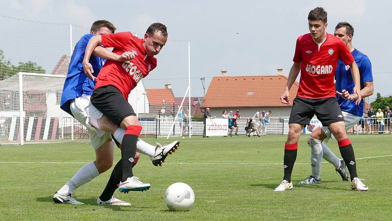 MFK Chrudim - SK Viktorie Jirny 2:0 (1:0)