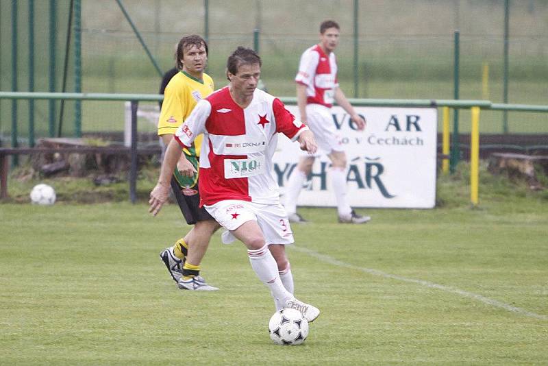 Fotbalová exhibice v Prosetíně proti sobě postavila výběr Prosetína a Internacionály Slavie.