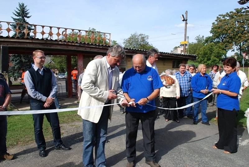 V Konopáči bylo co prohlížet a nakupovat. V nabídce nechyběly ani obří dýně. 