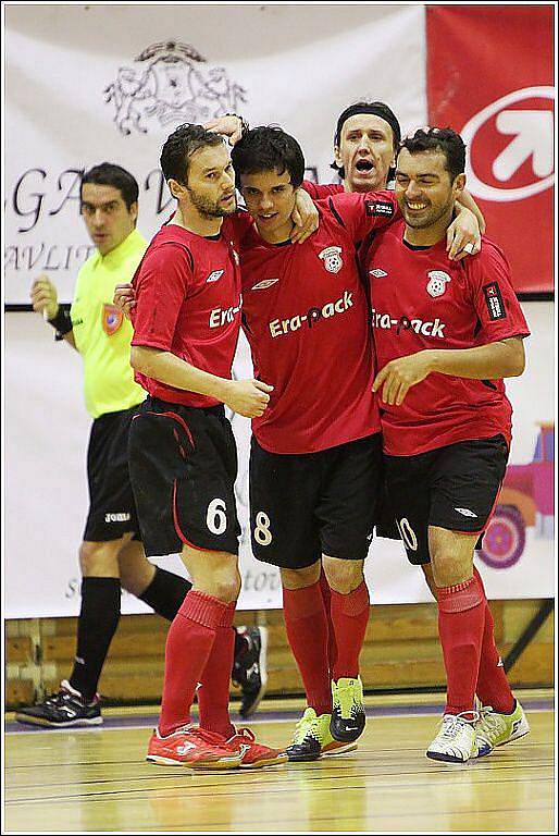 Ve 20. kole Jetbull futsal ligy porazil Era-Pack Chrudim  na domácí palubovce Bohemians 1905 Praha.