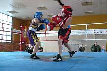 Národní liga v boxu v chrudimské sportovní hale.