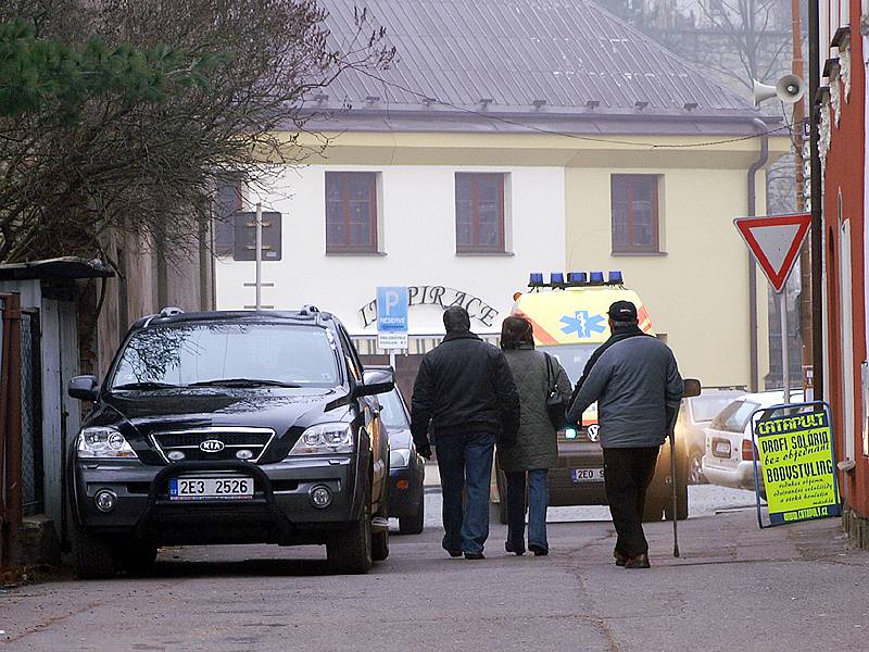 V řece Chrudimce utonula žena.