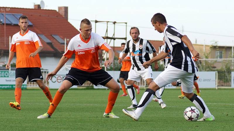 Fotbalisté MFK Chrudim přehráli v přípravě divizního nováčka ze Živanic 4:1.