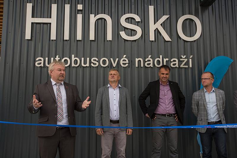 Slavnostní otevření nového dopravního terminálu v Hlinsku
