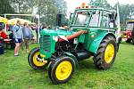 V sečských Počátkách se konal třetí sraz historických traktorů a traktůrků domácí výroby, takzvaných domovin. 