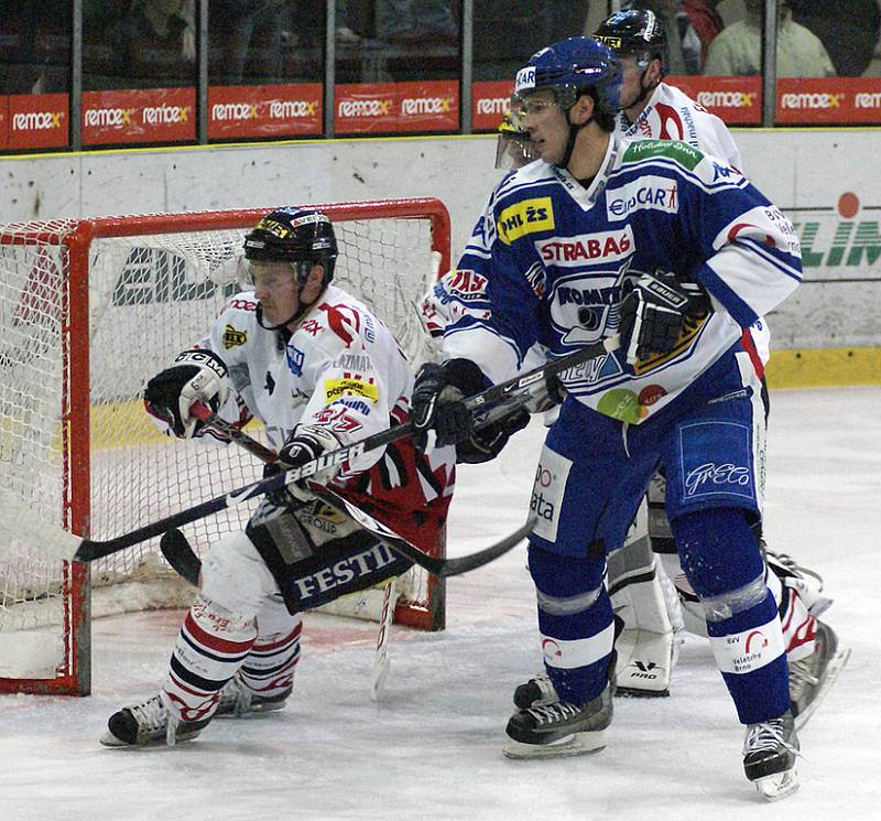 Z hokejového utkání HC Chrudim - Kometa Brno 5:4 po SN.