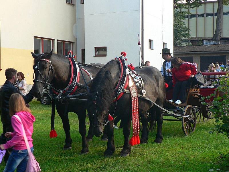 Takto vypadal 1. září 2011 první školní den na Základní škole Resslova v Hlinsku.