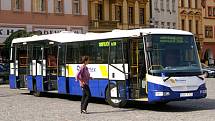 Connex představil nový autobus pro MHD.