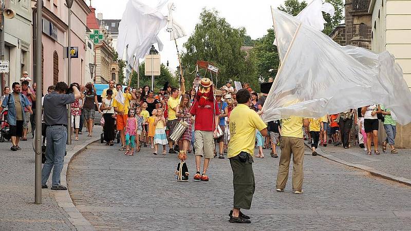 59. ročník festivalu amatérského loutkářství Loutkářská Chrudim byl slavnostně zahájen.