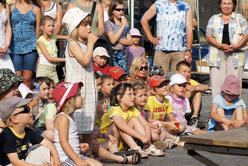 59. ročník festivalu amatérského loutkářství Loutkářská Chrudim byl slavnostně zahájen.