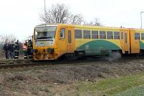 Vlak zůstal stát na zastávce v Zaječicích kvůli podezření z požáru. Naštěstí šlo jen o poškozené těsnění.