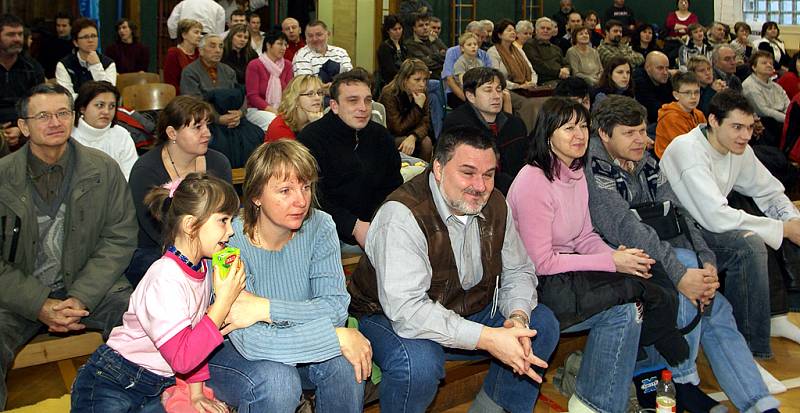 Vánoční exhibice v karate.