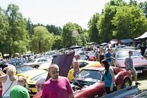 Autokemp Konopáč hostil o víkendu sraz milovníků amerických aut Lucky Cruisers.