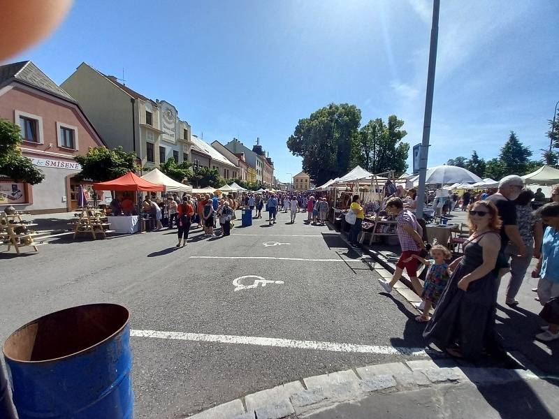 Keramické trhy v Heřmanově Městci.