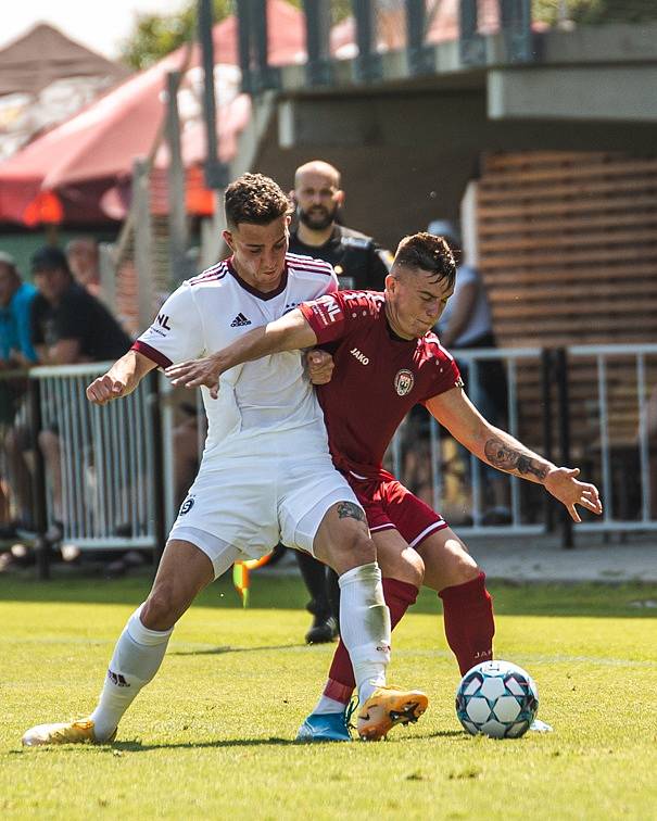 MFK Chrudim vs. AC Sparta Praha B (0:1).