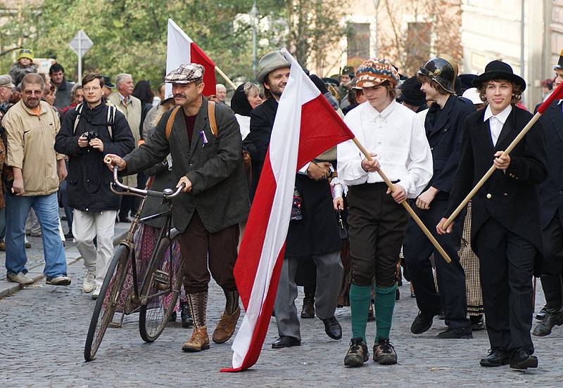 Sobotní hapenning „Konečně mír! Konečně svoboda!“ byl ojedinělým pokusem o rekonstrukci událostí 28. října 1918