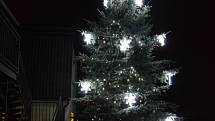 Vánoční strom v Rabštejnské Lhotě