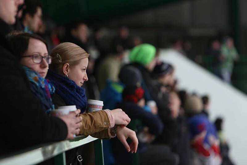 Ze druhého zápasu čtvrtfinále play off O Přeborníka kraje  Hlinsko - Chrudim 3:7 (2:1, 1:2, 0:4).