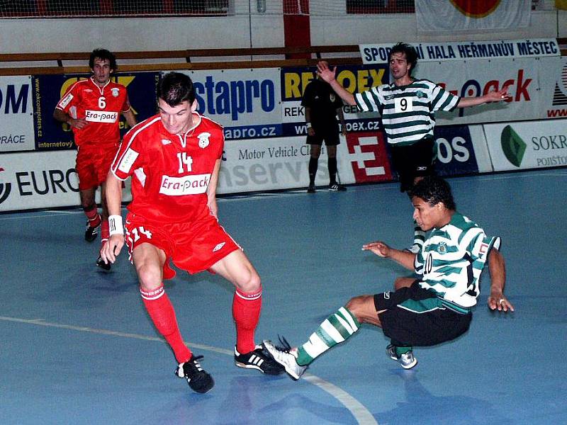 Era-Pack Chrudim už na portugalský Sporting Lisabon narazil v roce 2004, kdy s ním v heřmanoměstecké hale prohrál 2:3.